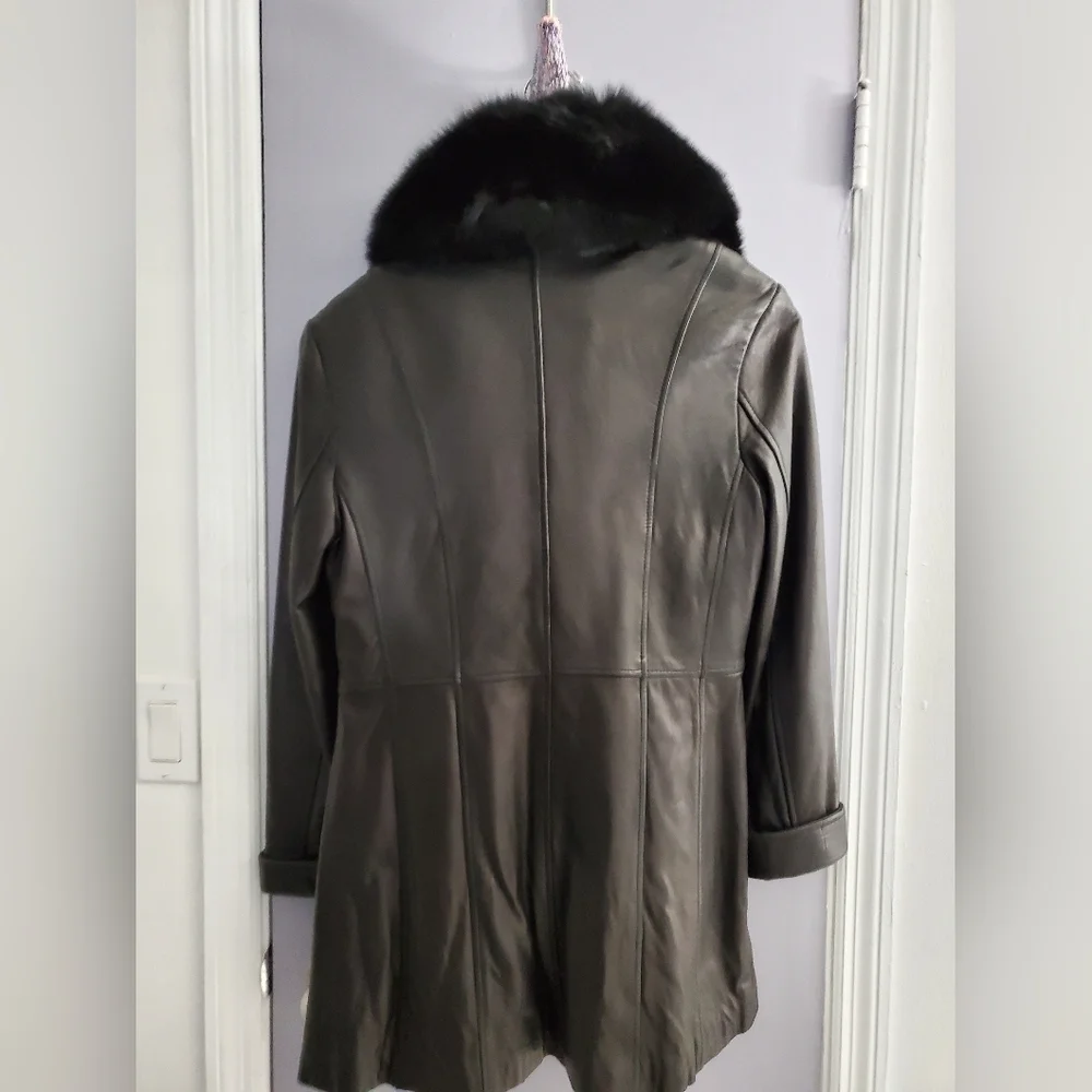 Genuine Leather Coat w/Genuine Fox Collar size small - Picture 2 of 10